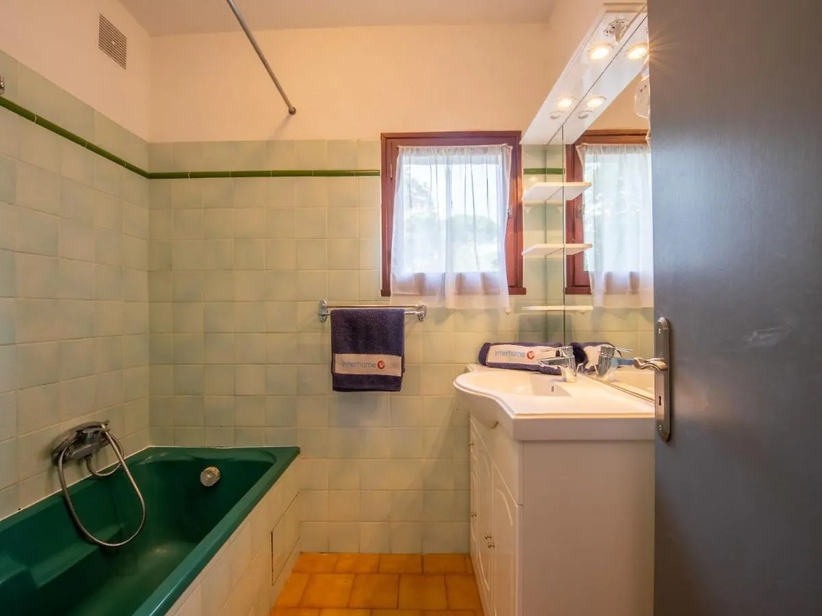 Apartment Les Arbousiers-2 By Interhome Cavalaire-sur-Mer